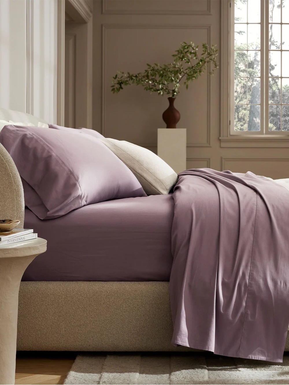 $299 king size as is boll & branch Signature Hemmed Sheet Set — purple plum